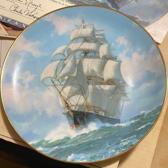 "The Golden Eagle Conquers the Wind" 8 1/2" Plate by Charles Vickory - Picture 1 of 3